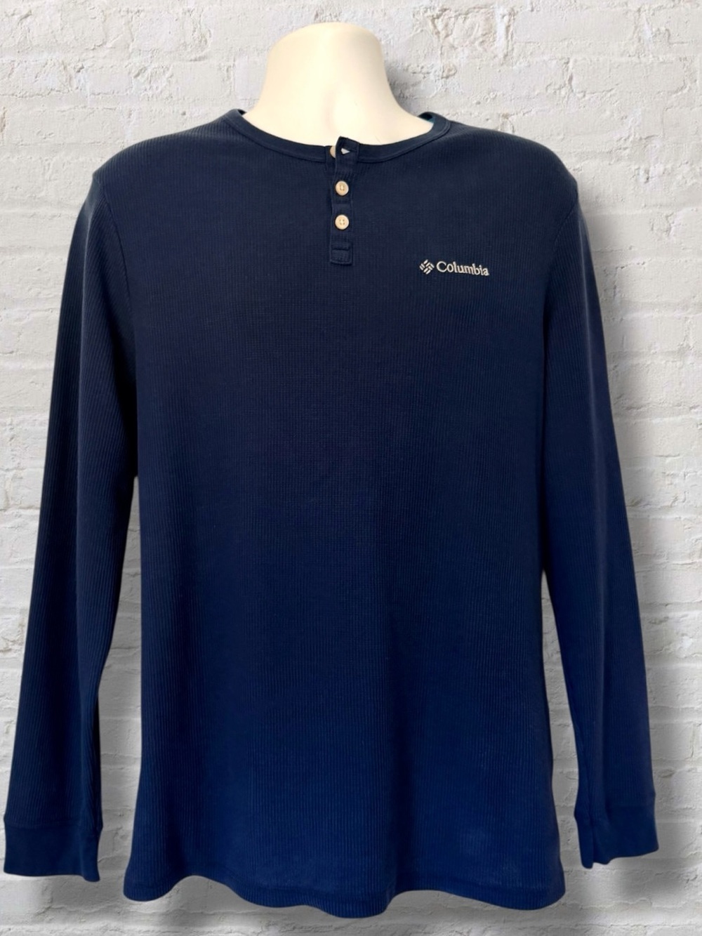 Columbia Mens Large Navy Waffle Knit Thermal Henley Long Sleeve Shirt